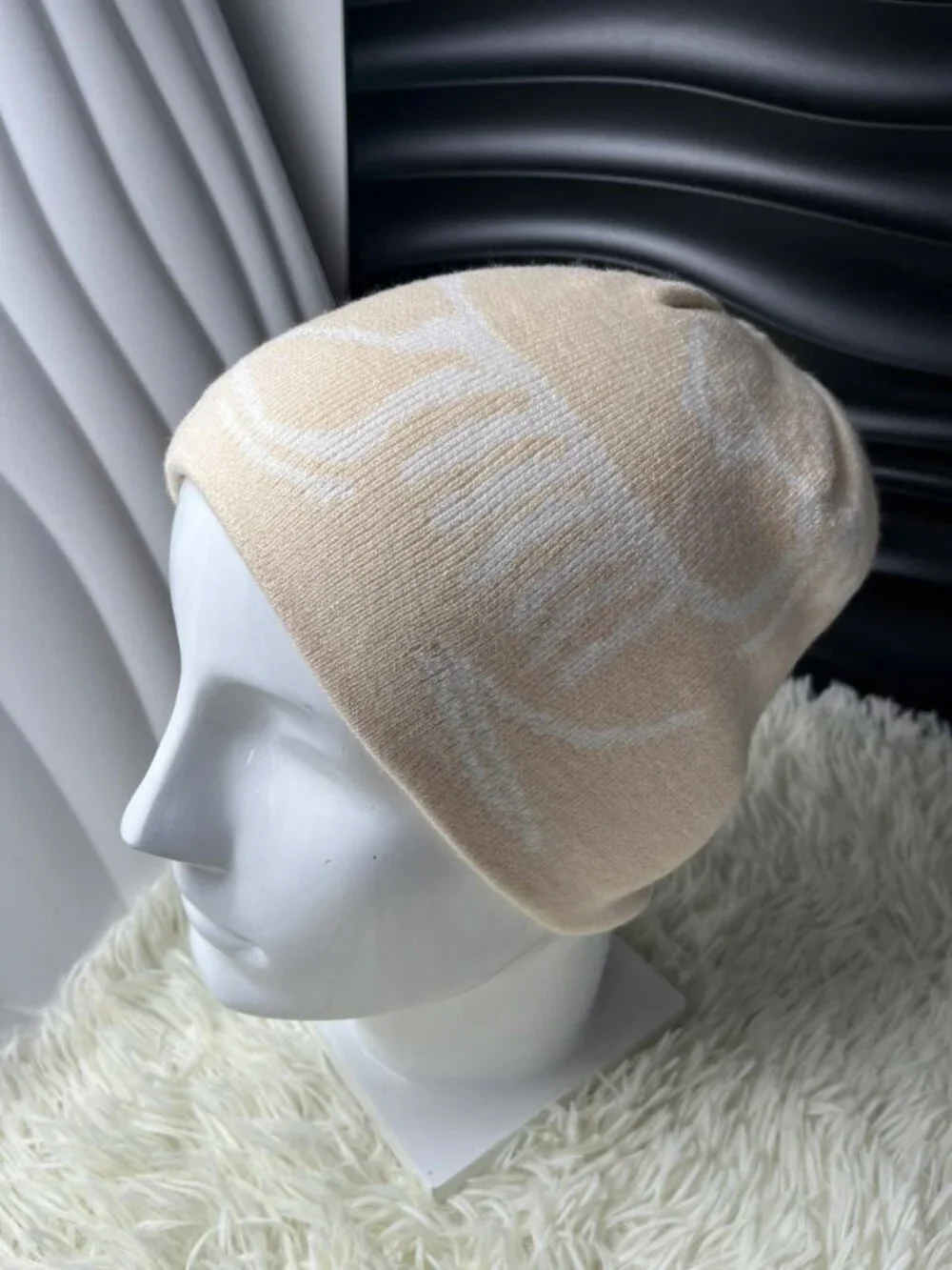 Arc Cream Bird Logo Knit Beanie Soft Unisex Winter Hat